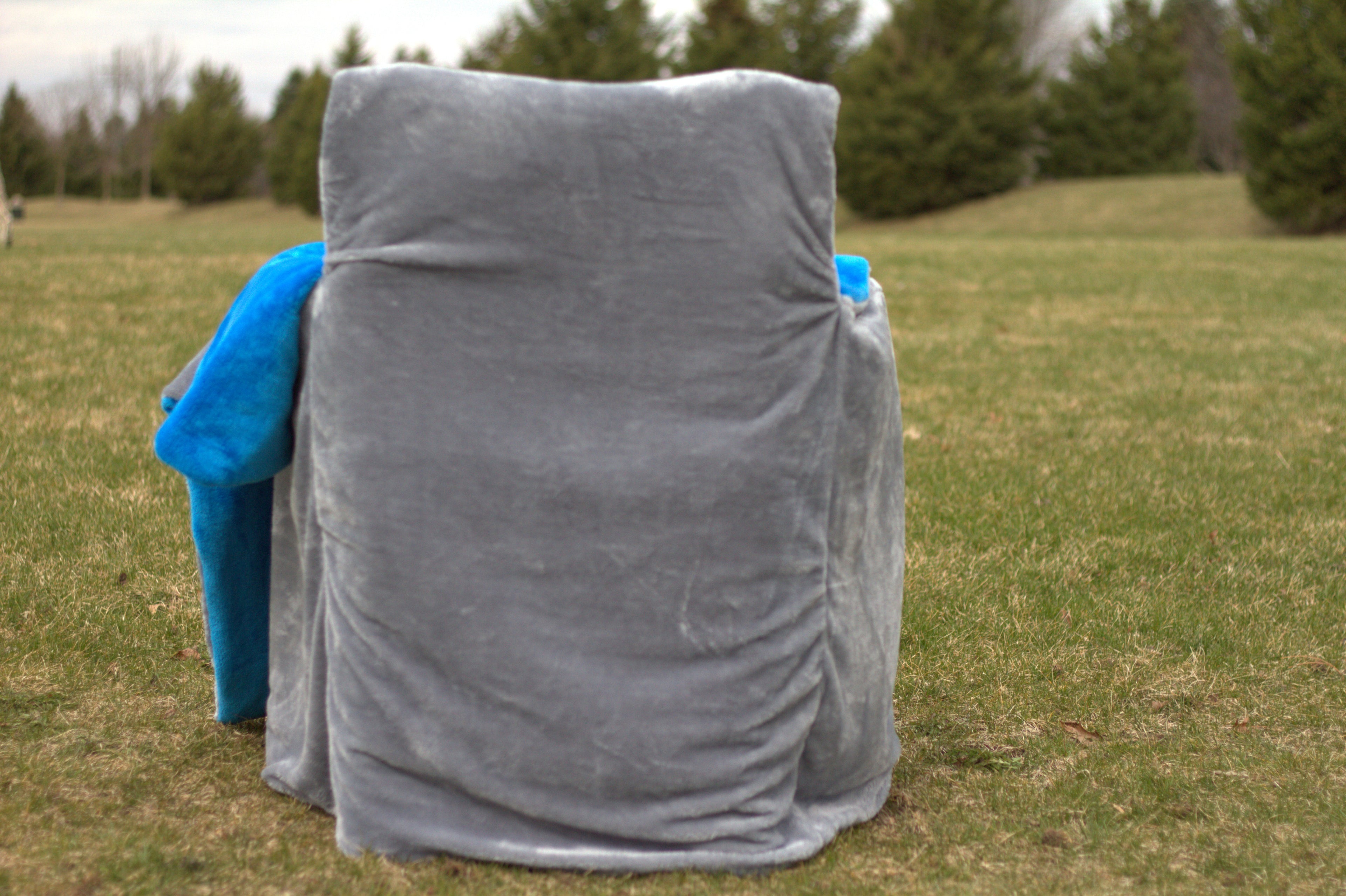 Honolulu Blue Faux Fur with Silver Faux Fur (GO LIONS!)